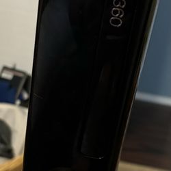 Black Xbox 360 