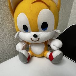 Sonic the hedgehog tails plush