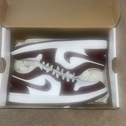 Jordan 1 Low 