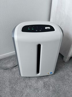 Atmosphere Mini Air Purifier - Like New + BRAND NEW Filter!