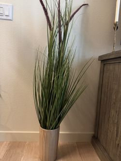 Faux Wild Grass Plant