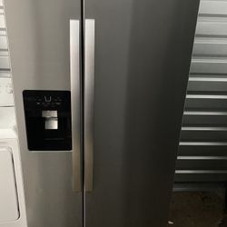 Whirlpool Fairly New 