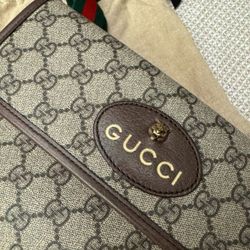 Classic Women's Shoulder Bag