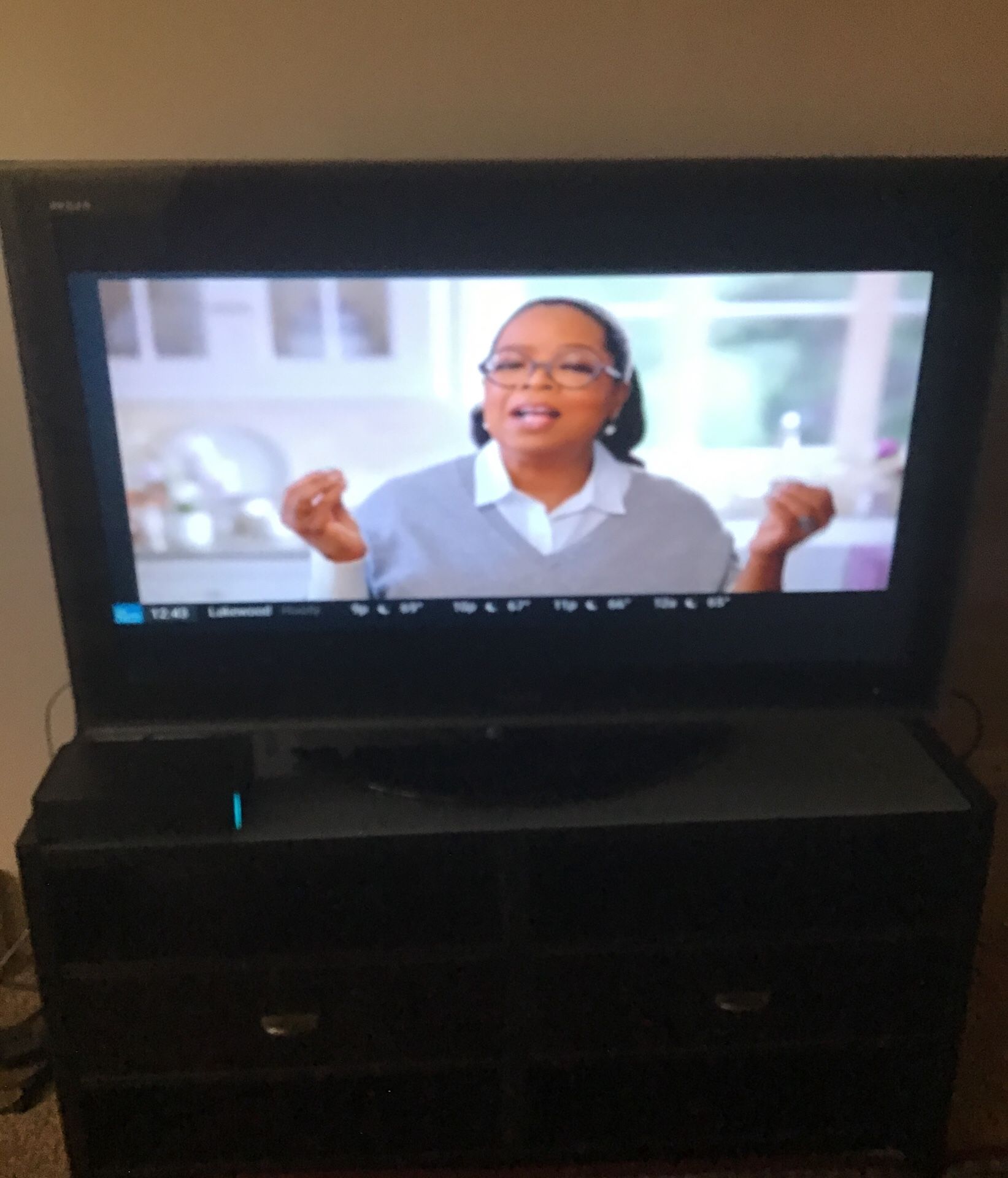 TV 46 inch Toshiba Regza LCD. Has SD card and USB flash drive. Moving must sell. Also will sell entertainment center. Make an offer!!! Selling cheap