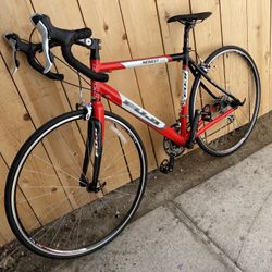 Road Bike Fuji 