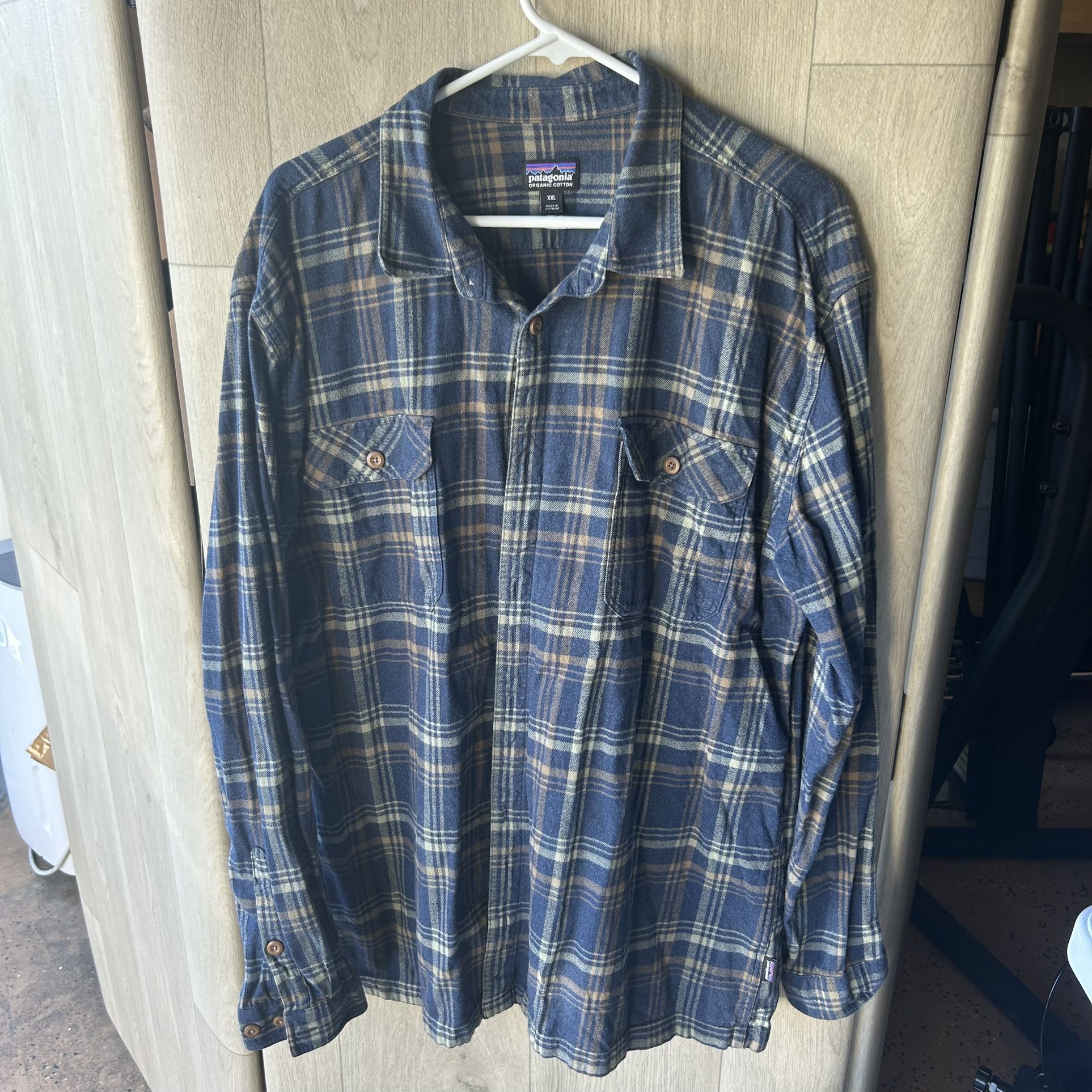 Patagonia Flannel XXL