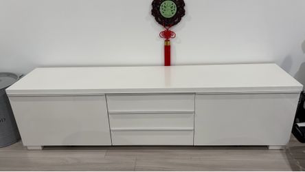 Tv Stand/ high gloss