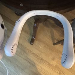 Neck fans 