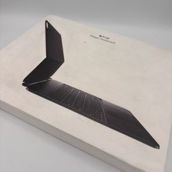 Open Box Apple iPad Magic Keyboard Case for iPad Pro 13-inch (M4 and M5)