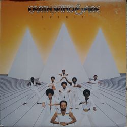 Earth, Wind & Fire - Spirit