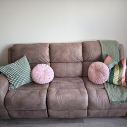 Recliner Sofa 