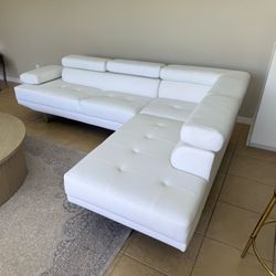 Brand New Leather Sectional Sofa / Sofa Seccional Nuevo a Estrenar … Fast 🚚