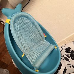 Infant To Toddler Whale Bathtub