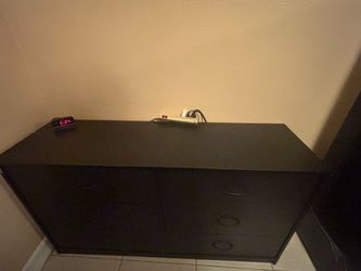 Mainstays black 6-drawer dresser - excellent condition