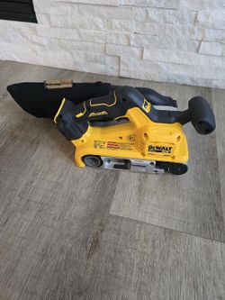DEWALT
20-Volt Cordless Belt Sander TOOL ONLY DCW220