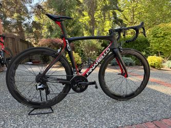 Pinarello Dogma F10 - SRAM Red Etap, Zipp 454 NSW