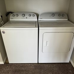 Washer and Dryer Whirlpool (model In pictures)