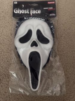 Supreme ghostface mask