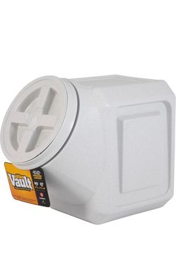 Gamma vault dog food container 60lbs