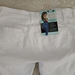 BUTT LIFT JEANS 👖 SIZE 11