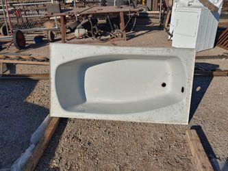 1960 American Standard cast iron bathtub