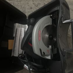 Like-New Craftsman 7-1/4” Circular Saw with Case