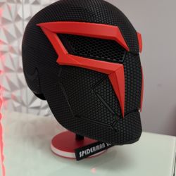 Spider-Man 2099 Style Mask Display – Black & Red Collector Piece