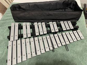 Glockenspiel (With Case) - Used - Great for music, recording, and education!