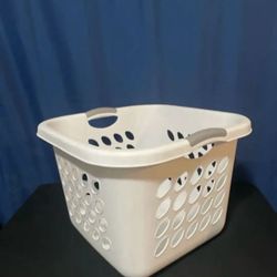 Sterilite™ Plastic Laundry Basket 