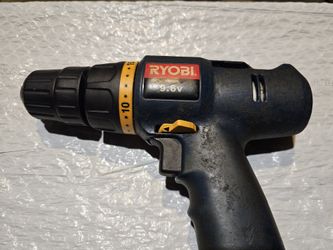 RYOBI SA960 3/8in. Cordless Drill Driver