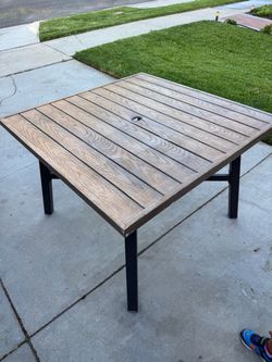 Outdoor table