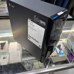 128GB SSD 4GB Ram Windows 10 1.7GHZ PROCESSOR AMD E2 