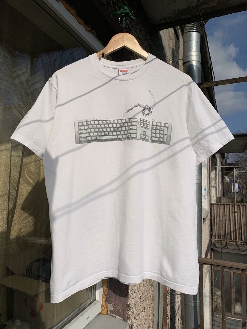 Supreme Men’s size XL keyboard T shirt white Tee SS19 rare team merch