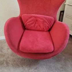 Mid Century Pink Egg Chair 