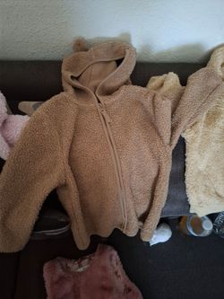 Sueters para niña pequeña
