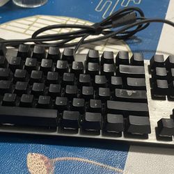 Negotiable LOGITECH G513 Keyboard