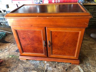 Jewelry box Mother’s Day gift