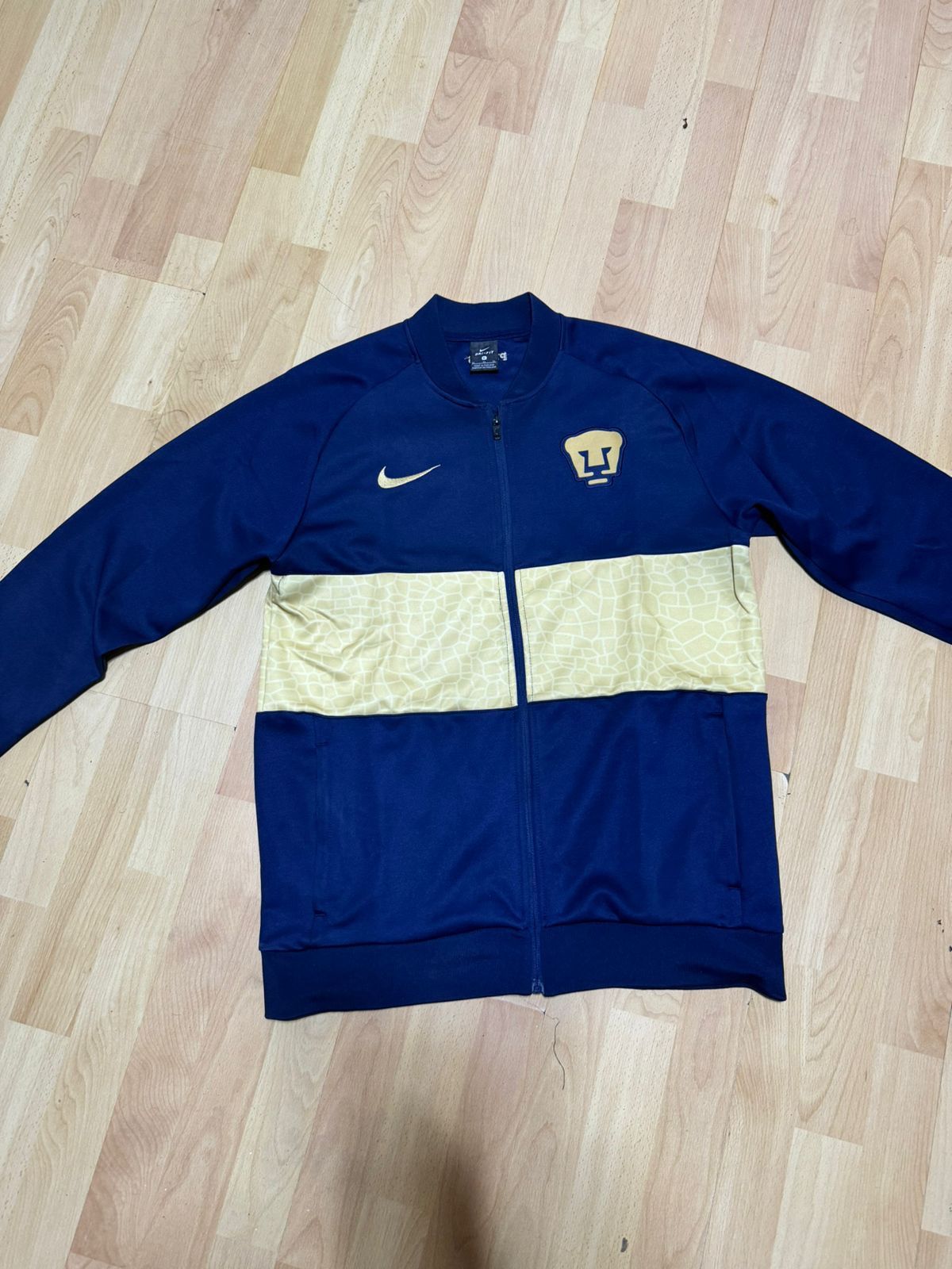 Pumas unam Worm up /training Pans and jacket size 2XL