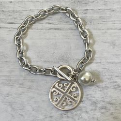 Silver Tone Chain Charm Bracelet 