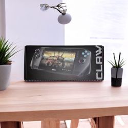 6578381 MSI Claw A1M 7” 120hz FHD 1080p Gaming handheld 1Tb 16Gb 