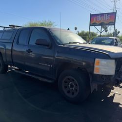 2008 SILVERADO ONLY FOR PARTS 