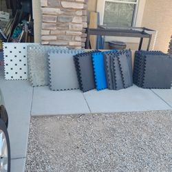 Interlocking Padded Mats 24x24 Exercise Gymnastics Garage $6-$35 Set 9 Different Available See All Photos 