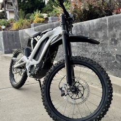 2024 Surron Light Bee X (lbx) - Plated