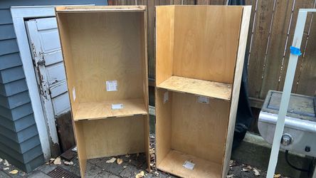 Free cabinet casework