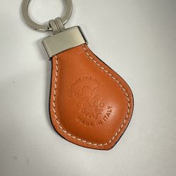 Basco orange handmade leather keychain made in Italy 3*2”