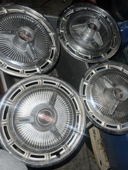1965 Impala Super Sport Hubcaps