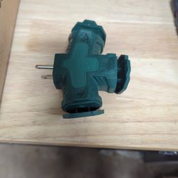 Commercial Electric
3 Outlet Power Hub AC/DC Adapter