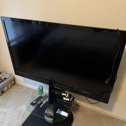 LG 50’ Inch Tv 250