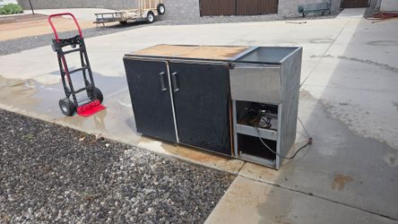 !!!FREE!!! Under counter commercial refrigerator