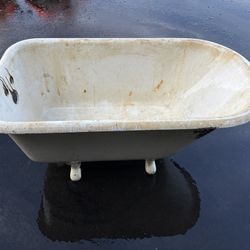 Kohler cast iron claw foot tub